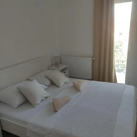 Apartment Lana *