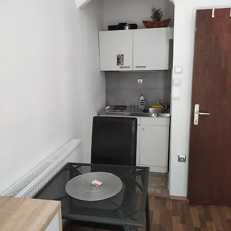Lana Apartment